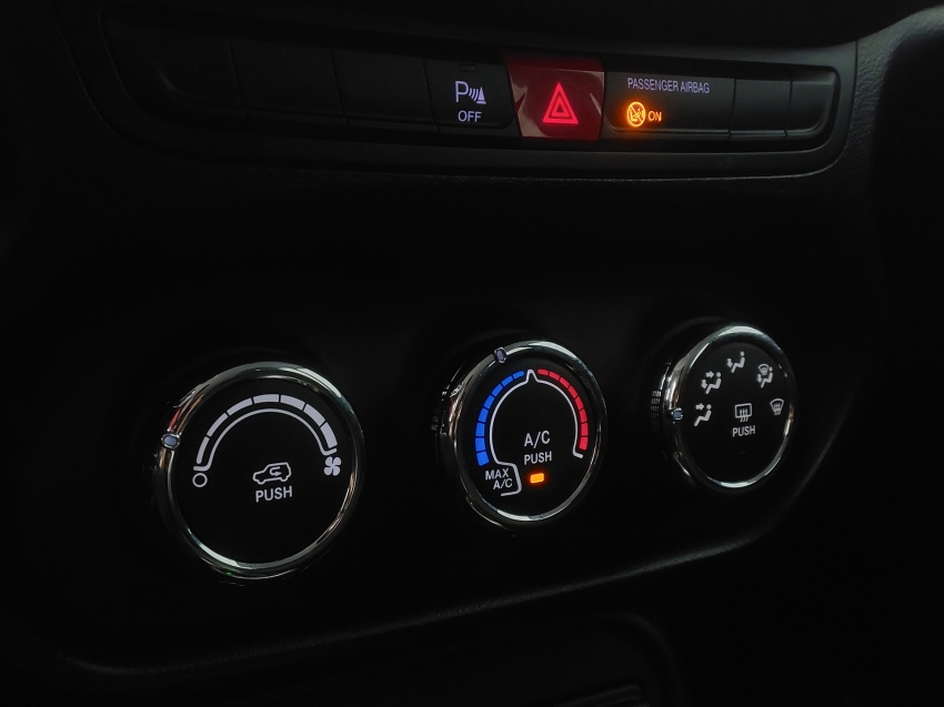 jeep renegade 2.0 16v turbo diesel sport 4p 4x4 automatico 201611