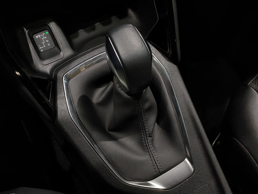 peugeot 208 1.6 16v flex roadtrip at6 4p automatico 202311