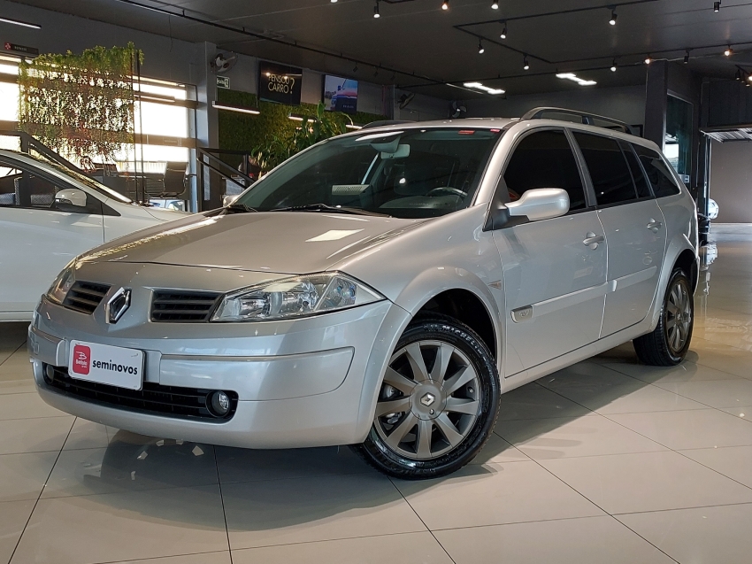 renault megane 1.6 dynamique grand tour 16v flex 4p manual 20131