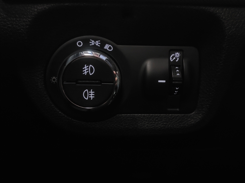 chevrolet onix 1.4 mpfi ltz 8v flex 4p manual 201915
