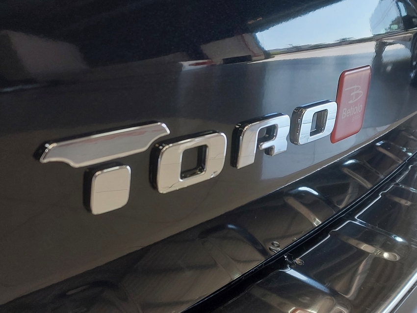 fiat toro 1.3 turbo 270 flex freedom at6 4p automatico 202519