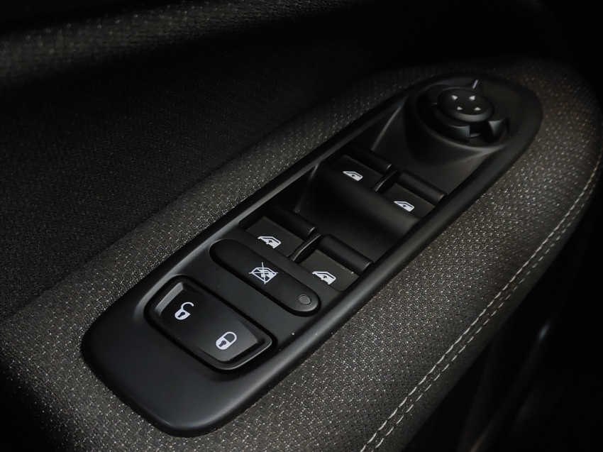fiat toro 1.3 turbo 270 flex freedom at6 4p automatico 202518