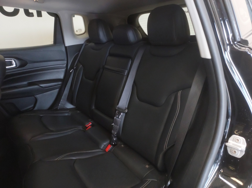 jeep compass 1.3 t270 turbo flex longitude at6 4p automatico 20239