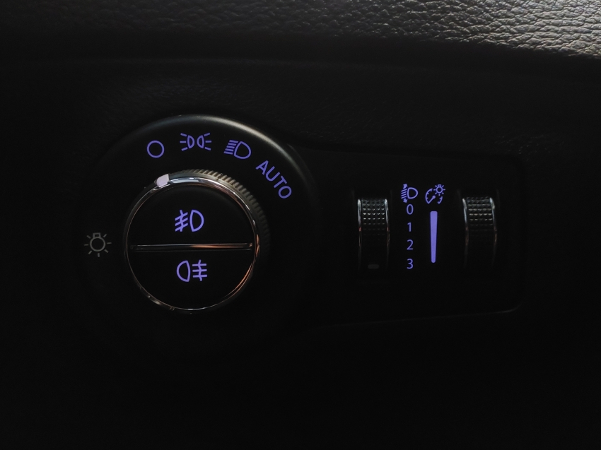 jeep compass 2.0 16v flex longitude automatico 4p 201820