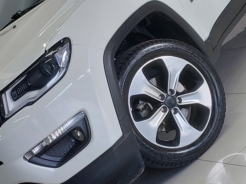 jeep compass 2.0 16v flex longitude automatico 4p 201824