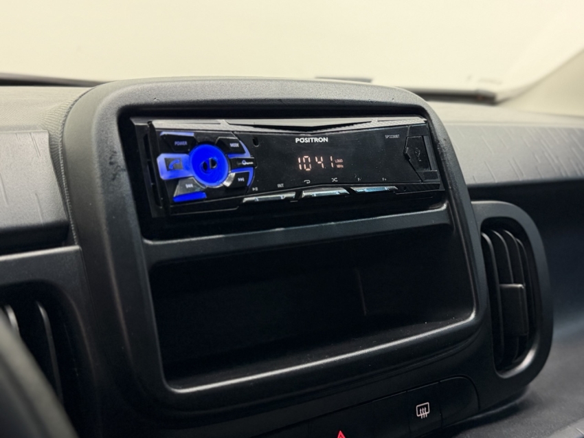 fiat mobi 1.0 evo flex like. manual 4p 202411
