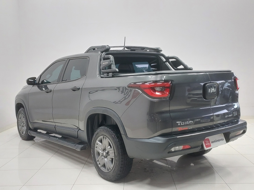 fiat toro 1.3 turbo 270 flex endurance at6 4p automatico 20233