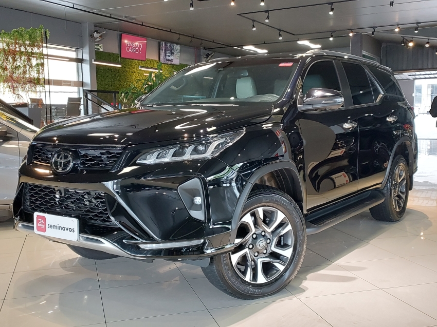 toyota hilux sw4 2.8 d-4d turbo diesel diamond 7l 4x4 automatico 4p 20241