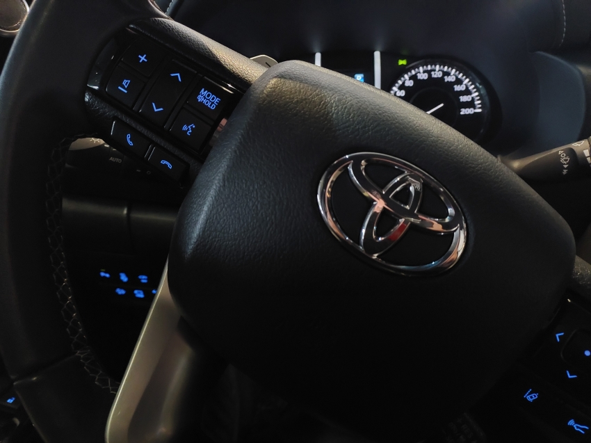toyota hilux sw4 2.8 d-4d turbo diesel diamond 7l 4x4 automatico 4p 202416