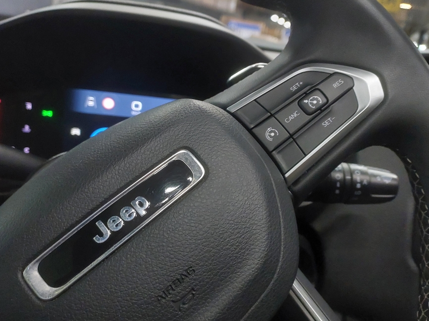 jeep renegade 1.3 t270 turbo flex s 4x4 at9 4p automatico 202320
