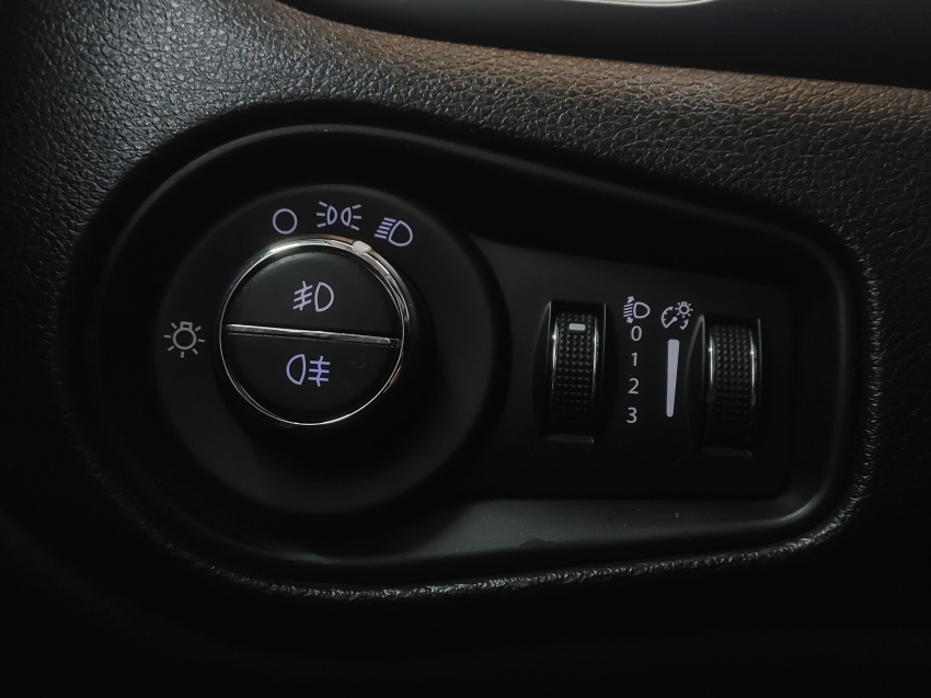 jeep renegade 1.8 16v flex longitude 4p automatico 202018