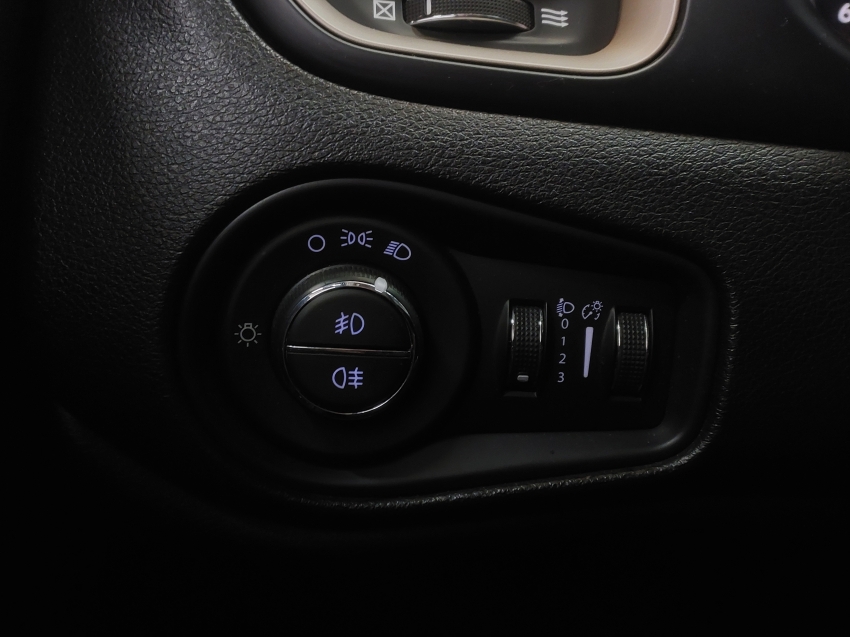 jeep renegade 1.8 16v flex sport 4p manual 201816