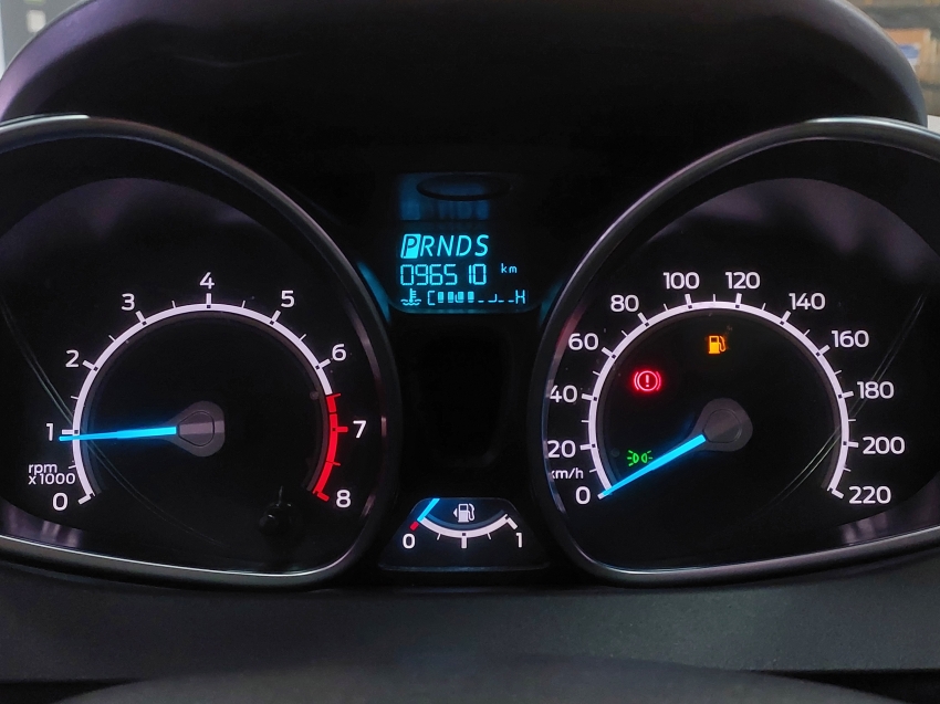 ford fiesta 1.6 ti-vct flex titanium powershift 4p automatico 201810