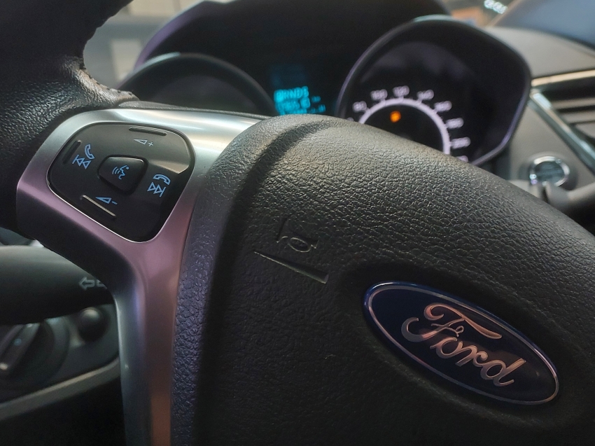 ford fiesta 1.6 ti-vct flex titanium powershift 4p automatico 201818
