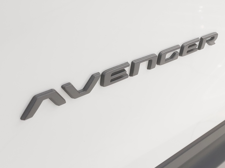 jeep avenger longitude t200 hybrid mhev flex cvt 1.0 hibrido 4p automatico 202723