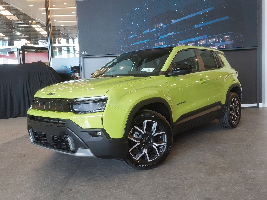 jeep avenger longitude t200 hybrid mhev flex cvt 1.0 hibrido 4p automatico 202728