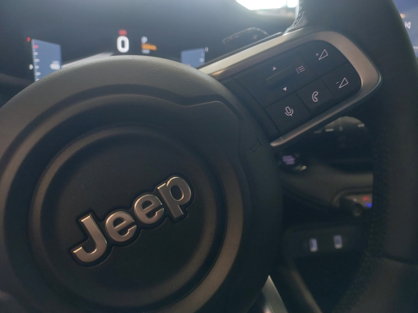 jeep avenger longitude t200 hybrid mhev flex cvt 1.0 hibrido 4p automatico 202722