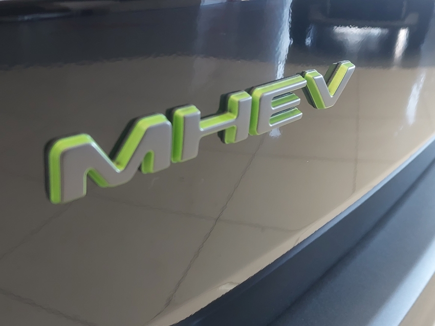 jeep avenger limited t200 hybrid mhev flex cvt 1.0 4p automatico 202726