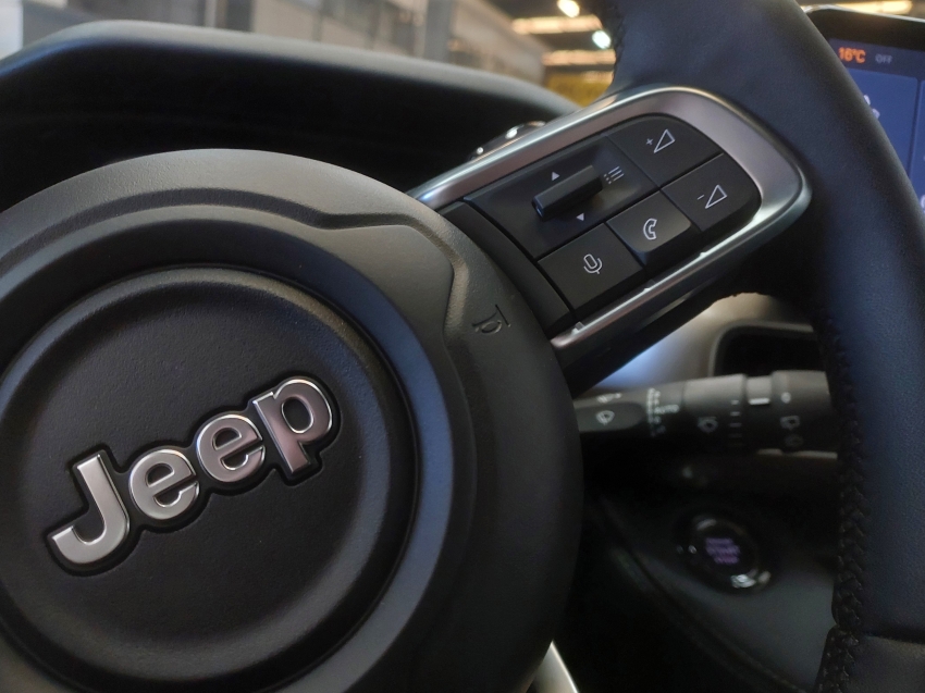jeep avenger limited t200 hybrid mhev flex cvt 1.0 4p automatico 202721