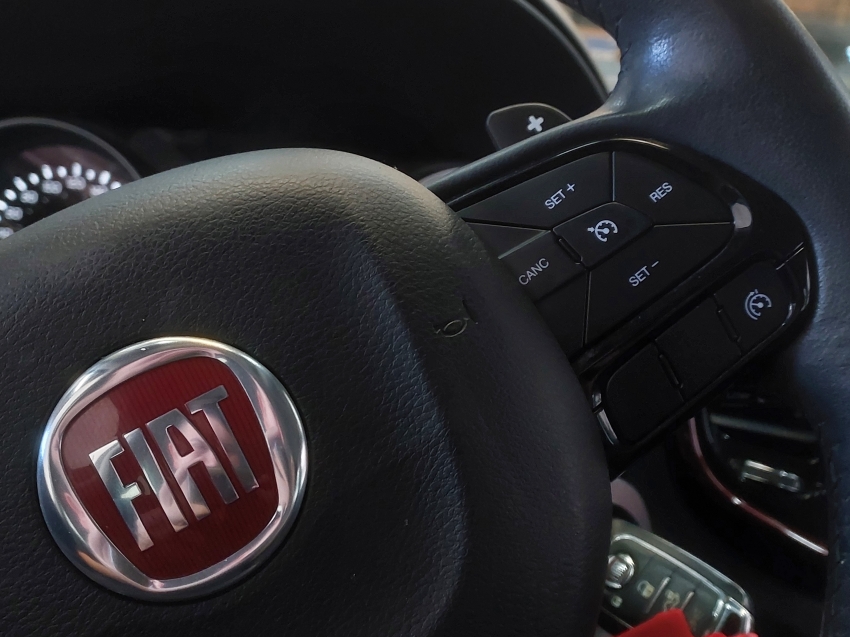 fiat toro 1.8 16v evo flex freedom at6 4p automatico 201716