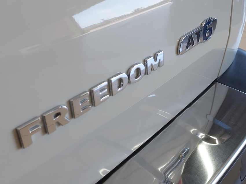 fiat toro 1.8 16v evo flex freedom at6 4p automatico 201720