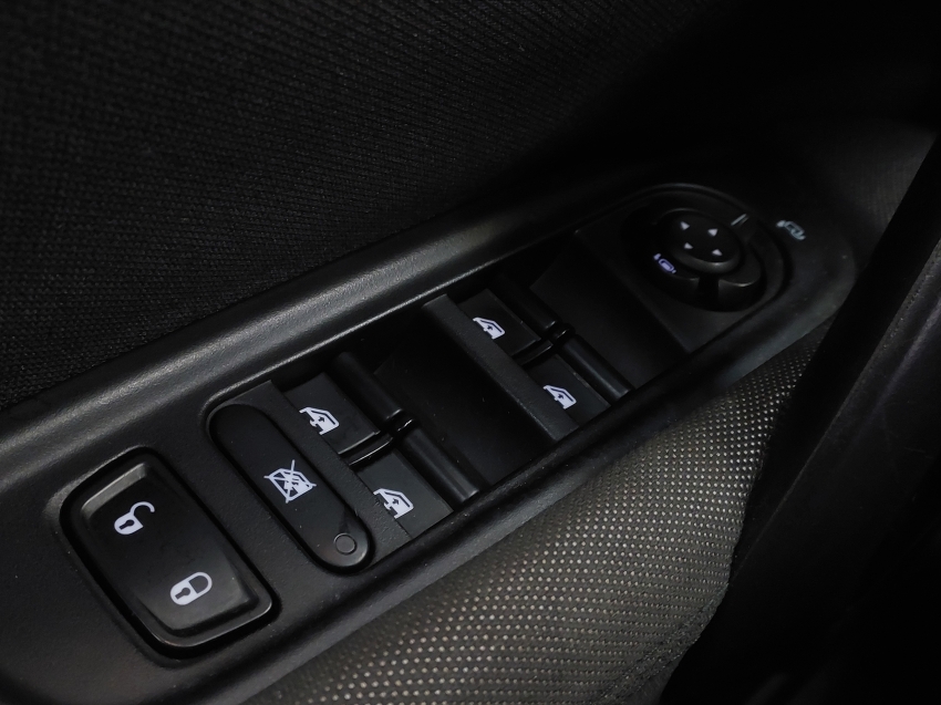 fiat toro 1.8 16v evo flex freedom at6 4p automatico 201717