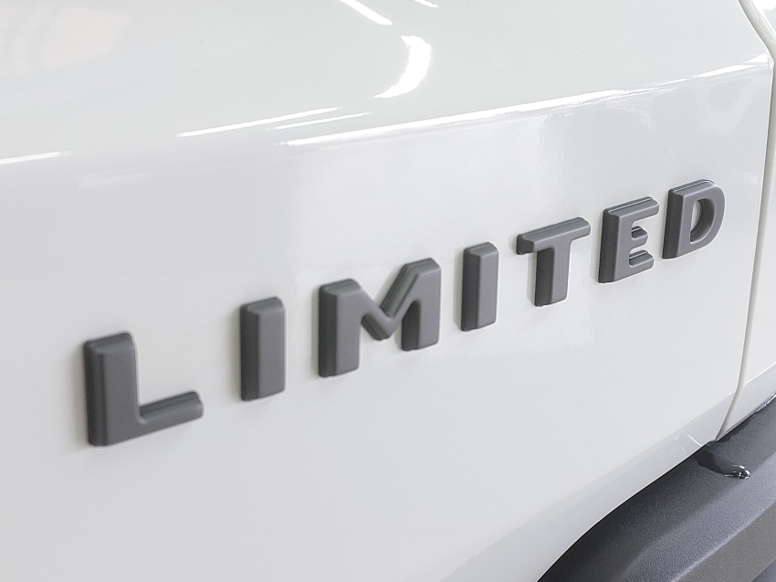 jeep avenger limited t200 hybrid mhev flex cvt 1.0 hibrido 4p automatico 202723