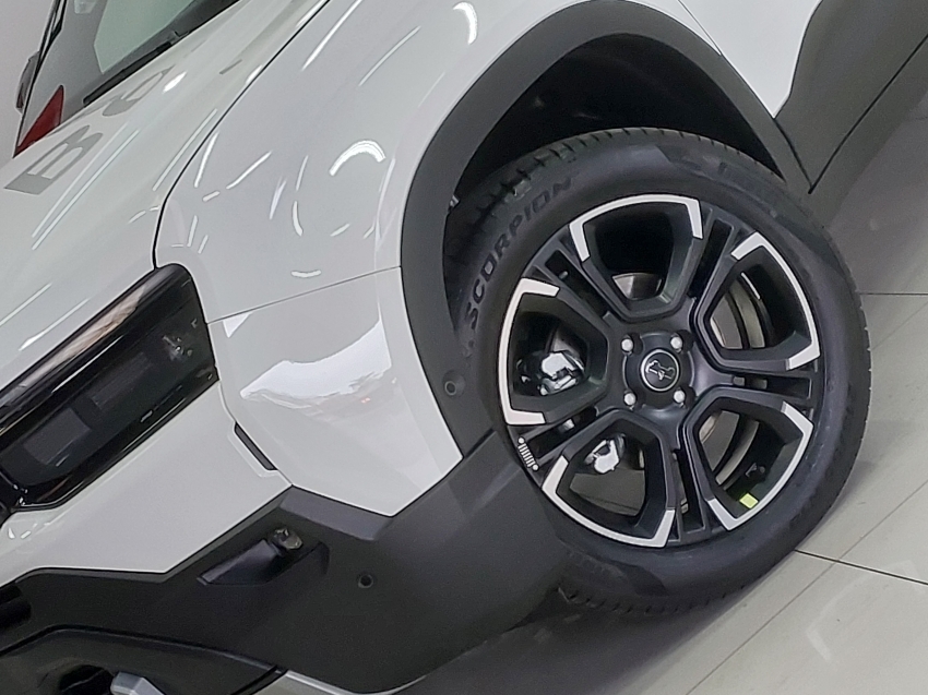 jeep avenger limited t200 hybrid mhev flex cvt 1.0 hibrido 4p automatico 202725