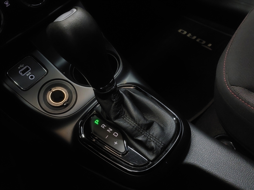 fiat toro 1.8 16v evo flex freedom at6 4p automatico 201913