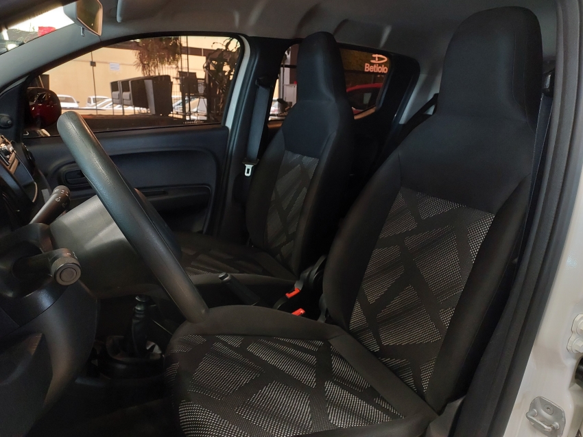 fiat mobi 1.0 evo flex like. manual 4p 20248