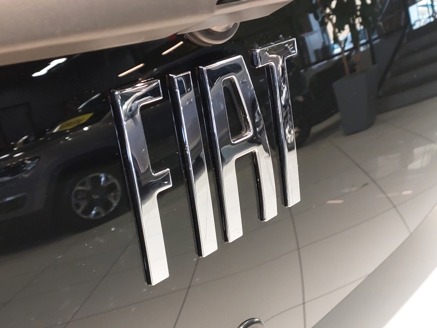 fiat mobi 1.0 evo flex like. manual 4p 202317