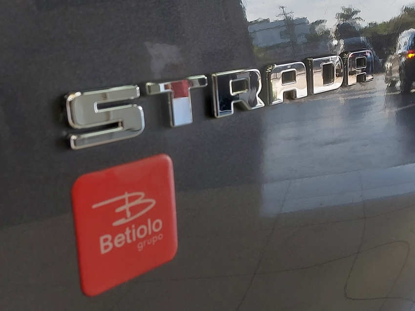 fiat strada 1.3 firefly flex ranch cd cvt 4p automatico 202220