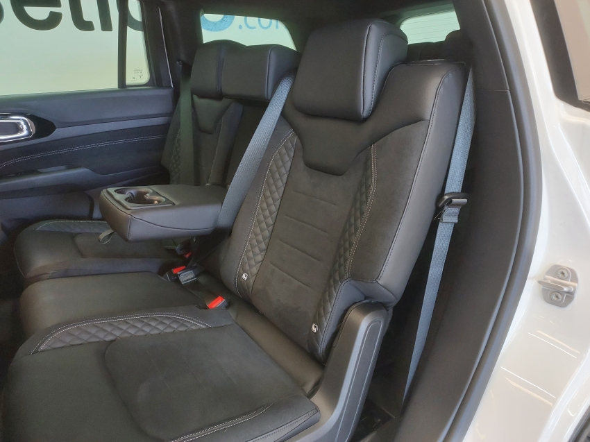 jeep commander 2.0 hurricane 4 turbo gasolina blackhawk at9 4p automatico 202710