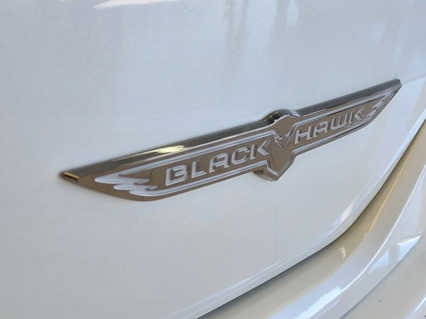 jeep commander 2.0 hurricane 4 turbo gasolina blackhawk at9 4p automatico 202727