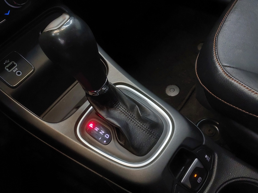 jeep compass 2.0 16v flex longitude automatico 4p 201814