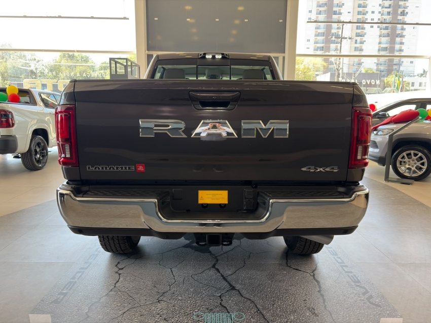 ram 2500 6.7 i6 turbo diesel laramie cd 4x4 automatico 4p 20265