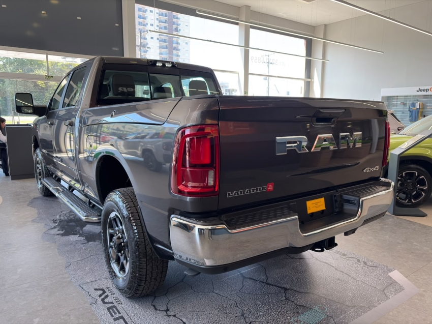 ram 2500 6.7 i6 turbo diesel laramie cd 4x4 automatico 4p 20263