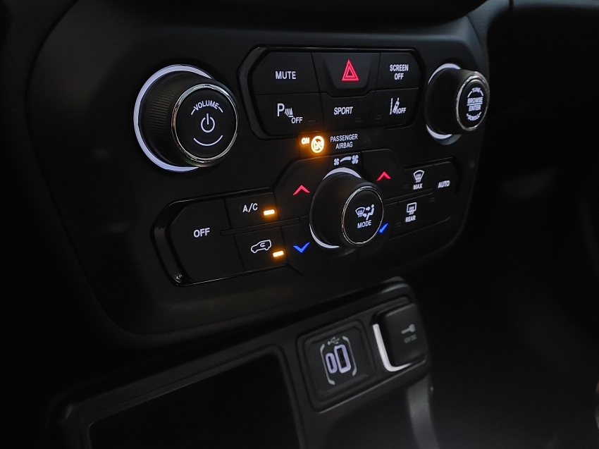 jeep renegade 1.3 t270 turbo flex longitude at6 4p automatico 202311