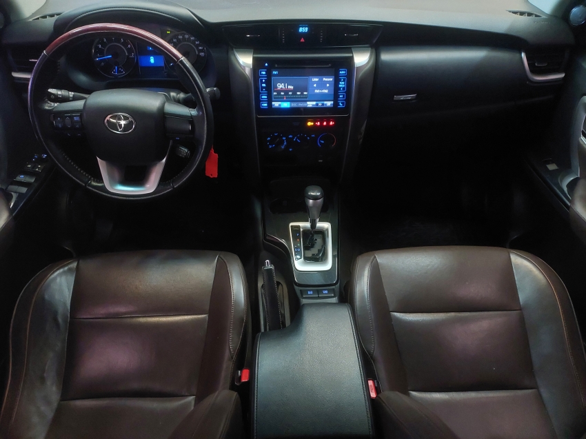 toyota hilux sw4 2.7 sr 4x2 16v flex 4p automatico 20196