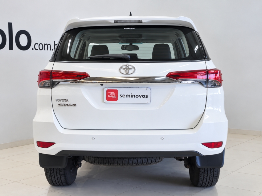 toyota hilux sw4 2.7 sr 4x2 16v flex 4p automatico 20194