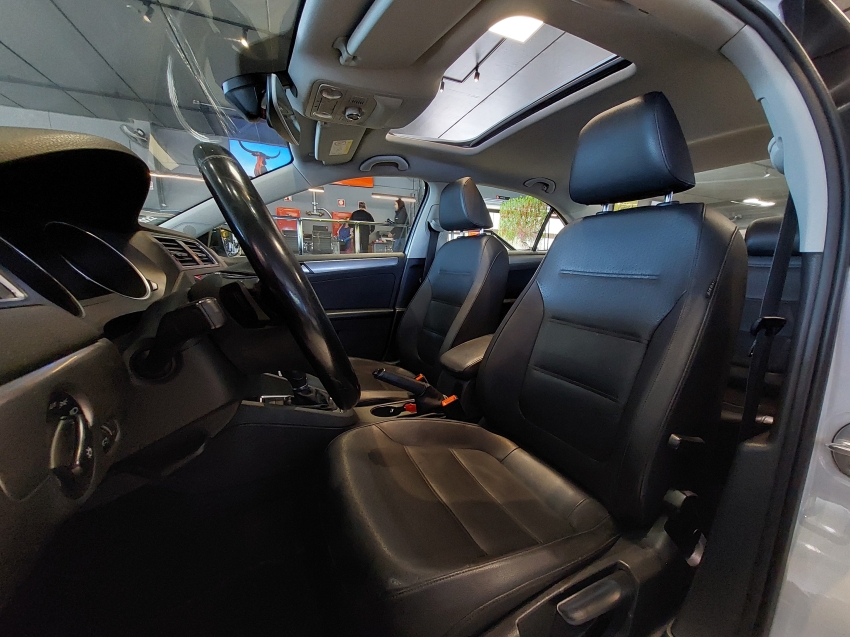 volkswagen jetta 1.4 250 tsi total flex comfortline tiptronic 4p automatico 20189