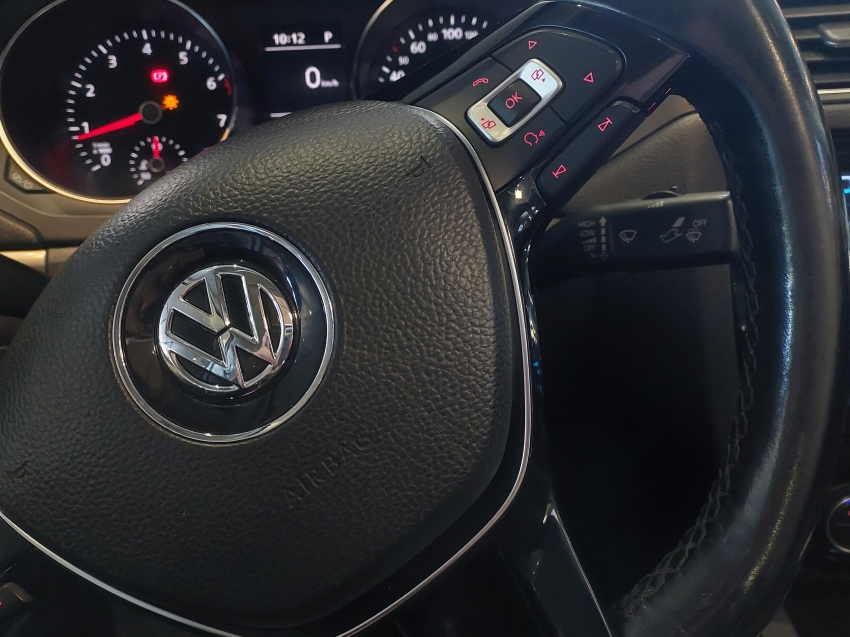 volkswagen jetta 1.4 250 tsi total flex comfortline tiptronic 4p automatico 201817