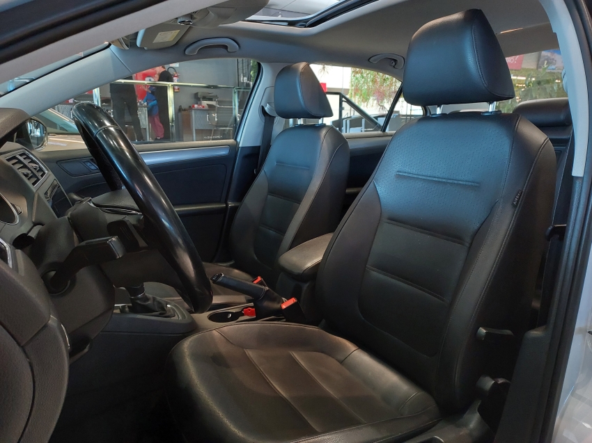 volkswagen jetta 1.4 250 tsi total flex comfortline tiptronic 4p automatico 20188
