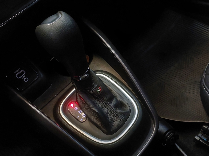 fiat cronos 1.3 firefly flex precision cvt gasolina 4p automatico 202313