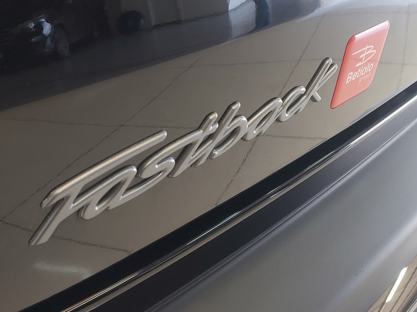 fiat fastback 1.0 turbo 200 hybrid impetus cvt hibrido 4p automatico 202622