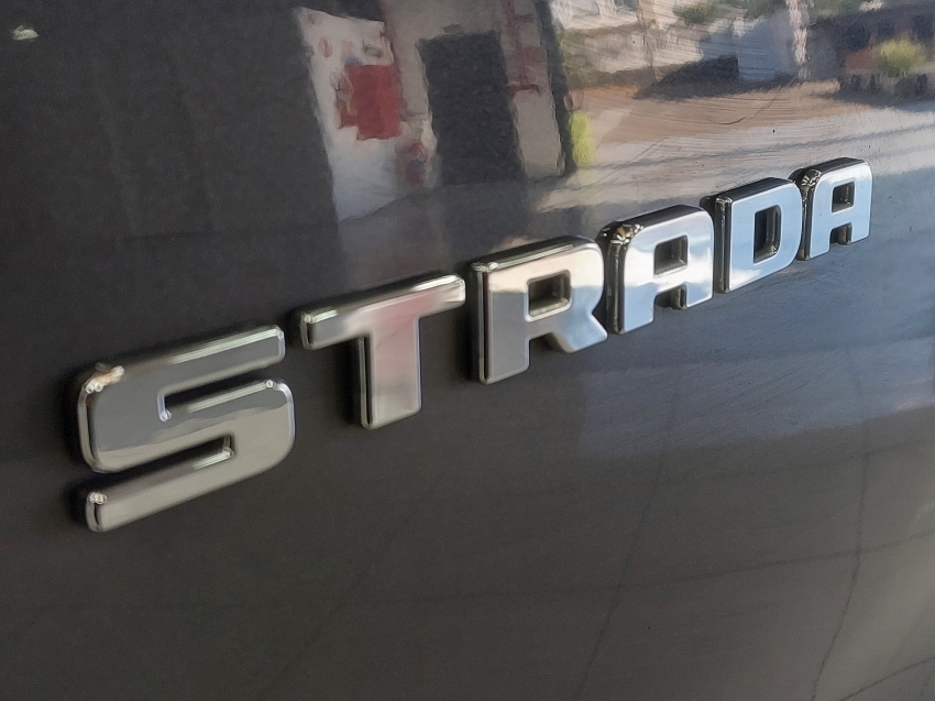fiat strada 1.0 turbo 200 flex ranch cd cvt 4p automatico 202521