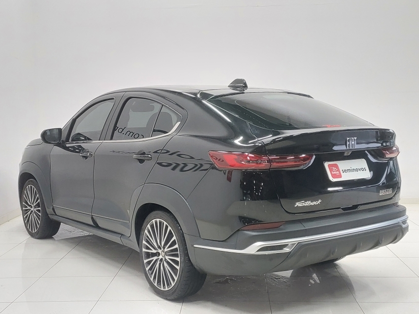 fiat fastback 1.0 turbo 200 flex impetus cvt 4p automatico 20233