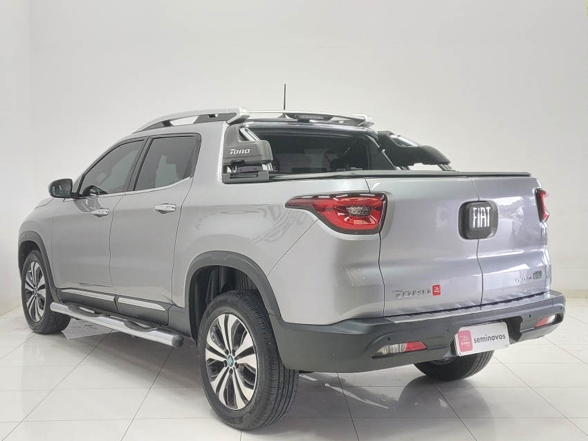 fiat toro 1.3 turbo 270 flex volcano at6 4p automatico 20243