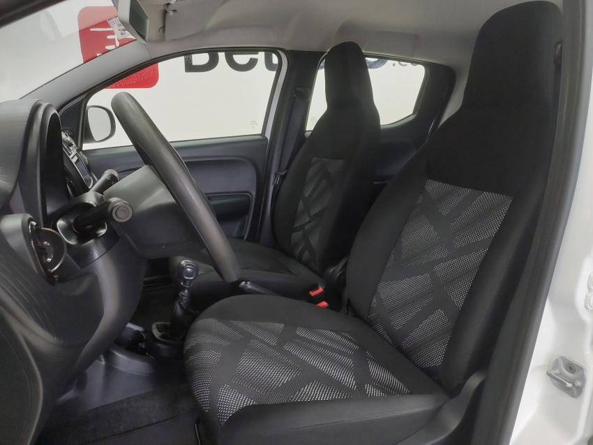 fiat mobi 1.0 evo flex like. manual 4p 20237