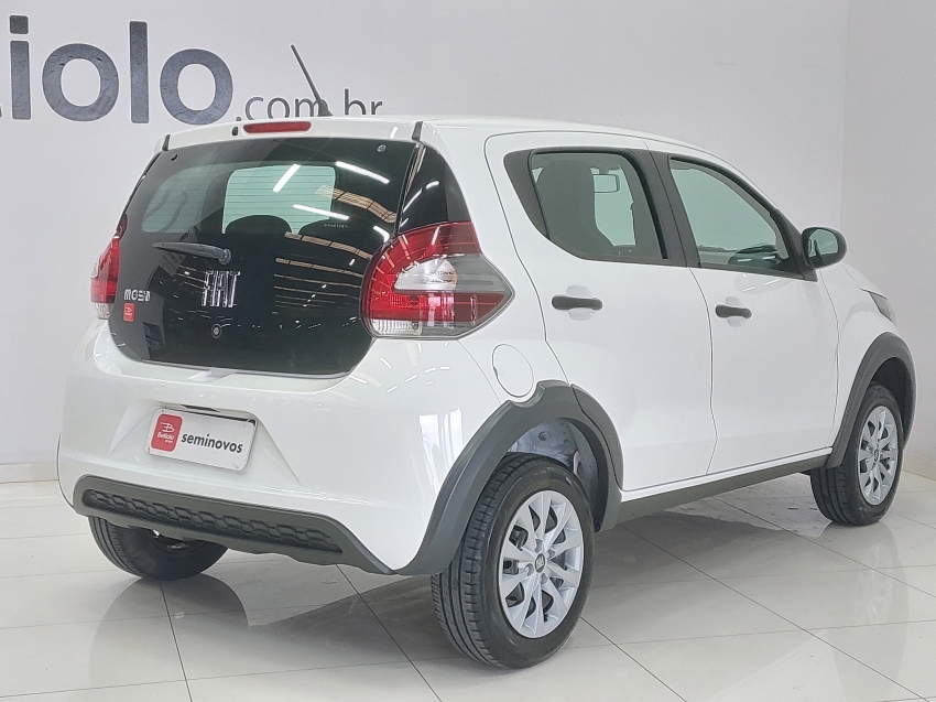fiat mobi 1.0 evo flex like. manual 4p 20234